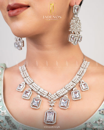 The Taj-e-Noor Set  (With Tika) Silver